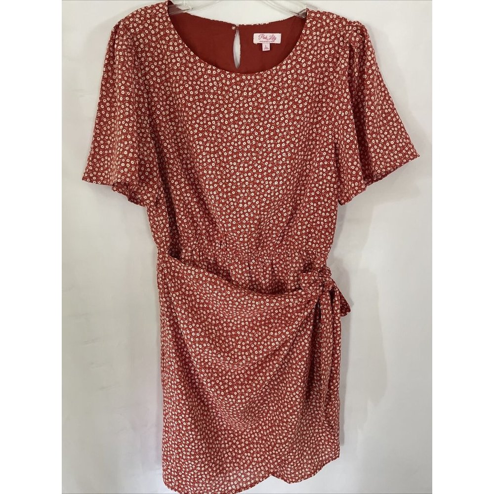 Pink Lily Dress Wrap Front Floral Pattern Women’s L Rust Orange W/White Flowers